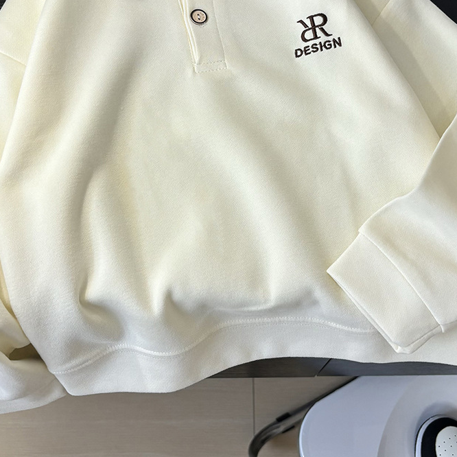 Modern Chic All-Season Casual Sporty Autumn Boys' Sweatshirt, Ages 2-9 | Color: Beige | Image 3