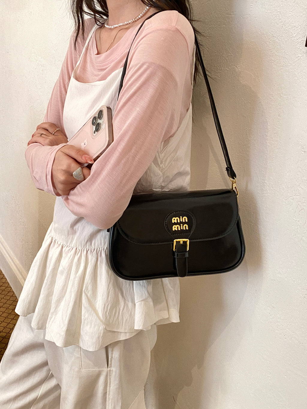 Modern Chic All-Season PU/Artificial Leather/Microfiber Leather Women's Crossbody Bags Other Bags | Color: Black | Image 1