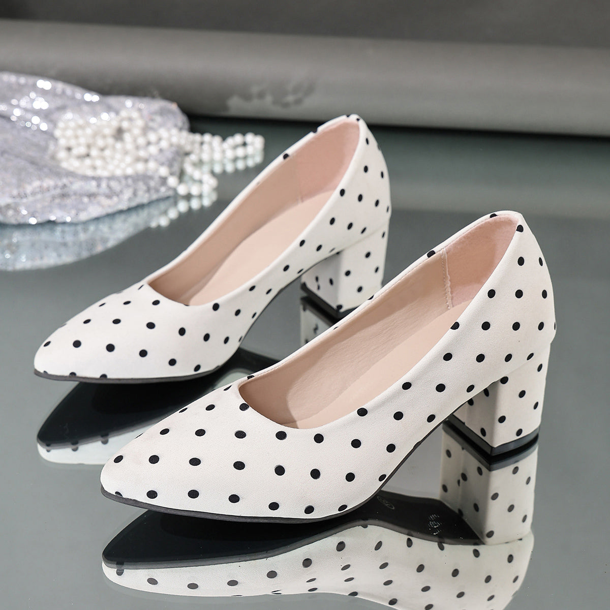 Modern Chic All-Season PU/Artificial Leather/Microfiber Leather Women's High Heels | Color: White | Image 1