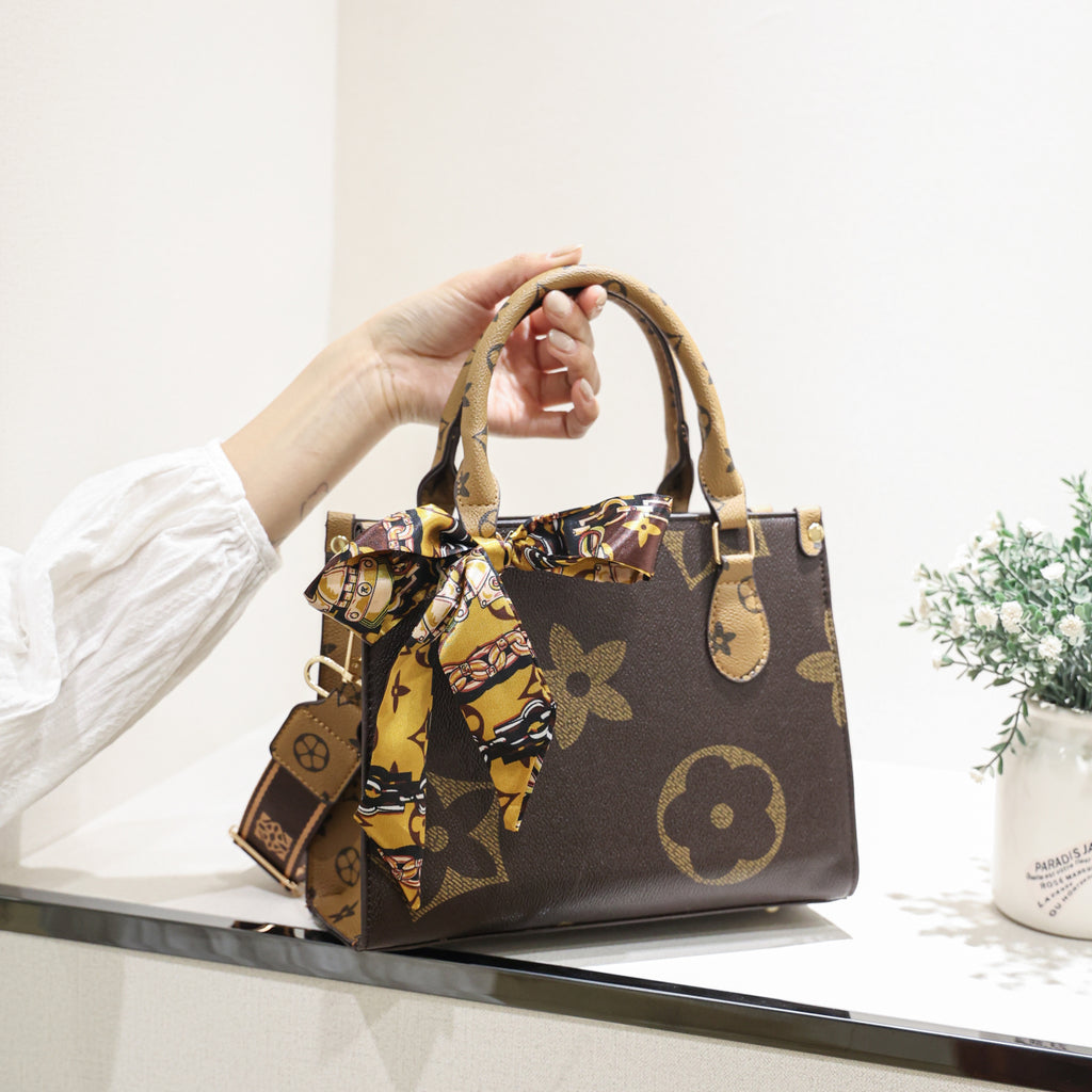Modern Chic All-Season PU/Artificial Leather/Microfiber Leather Women's Crossbody Bags Other Bags | Color: Deep Brown | Image 3