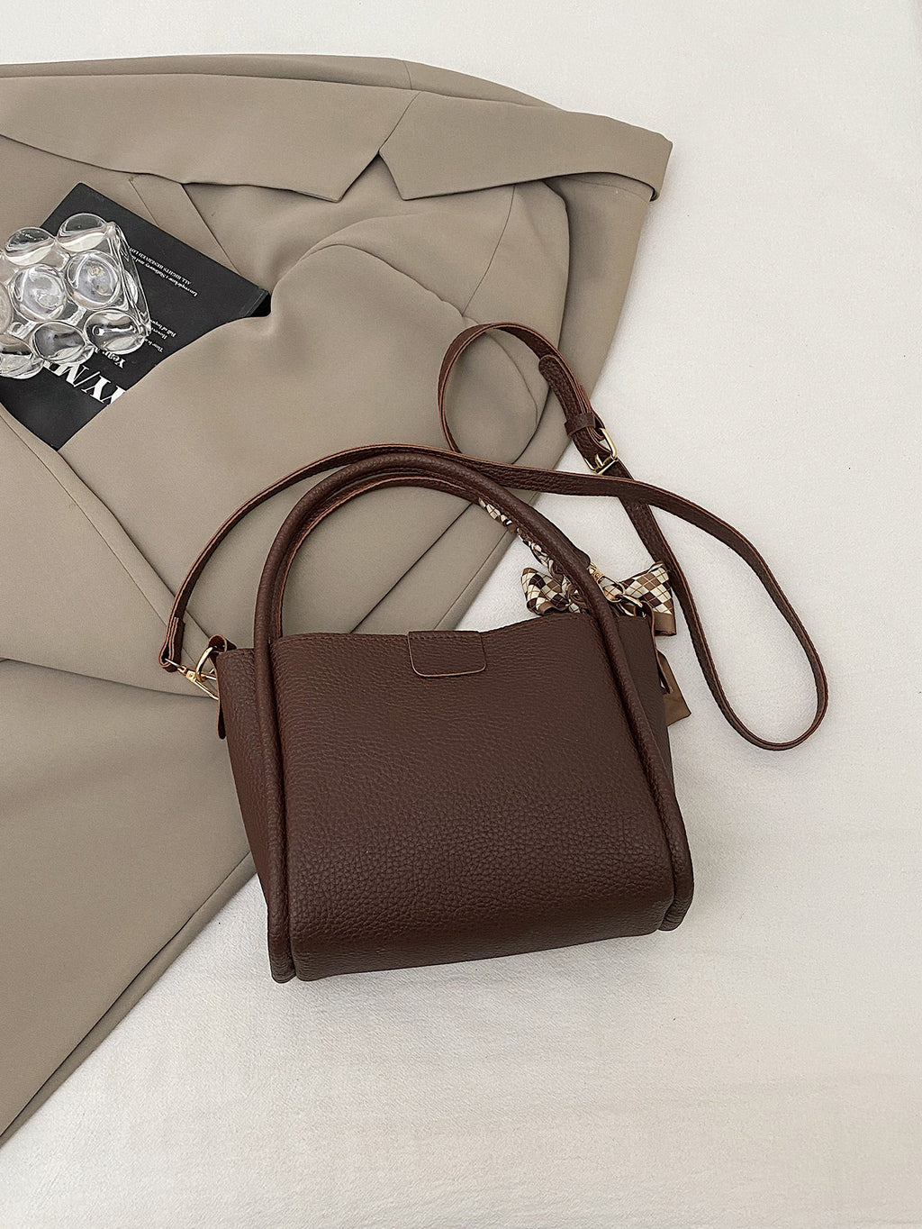 Modern Chic All-Season PU/Artificial Leather/Microfiber Leather Women's Handbags Other Bags | Color: Coffee | Image 3