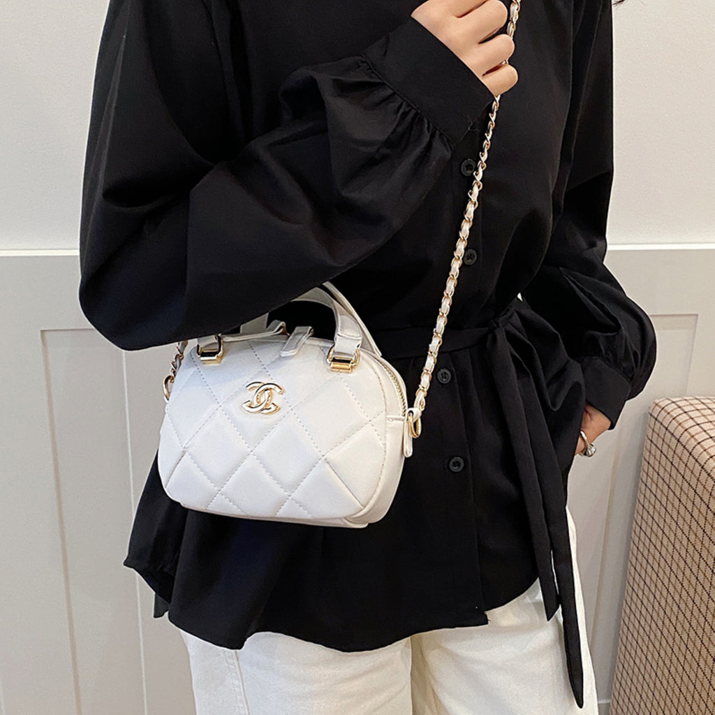 Modern Chic All-Season PU/Artificial Leather/Microfiber Leather Women's Handbags Other Bags | Color: White | Image 3