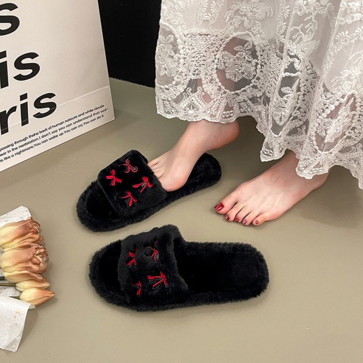 Modern Chic All-Season Cloth / Textile Women's Home Slippers | Color: Black | Image 1