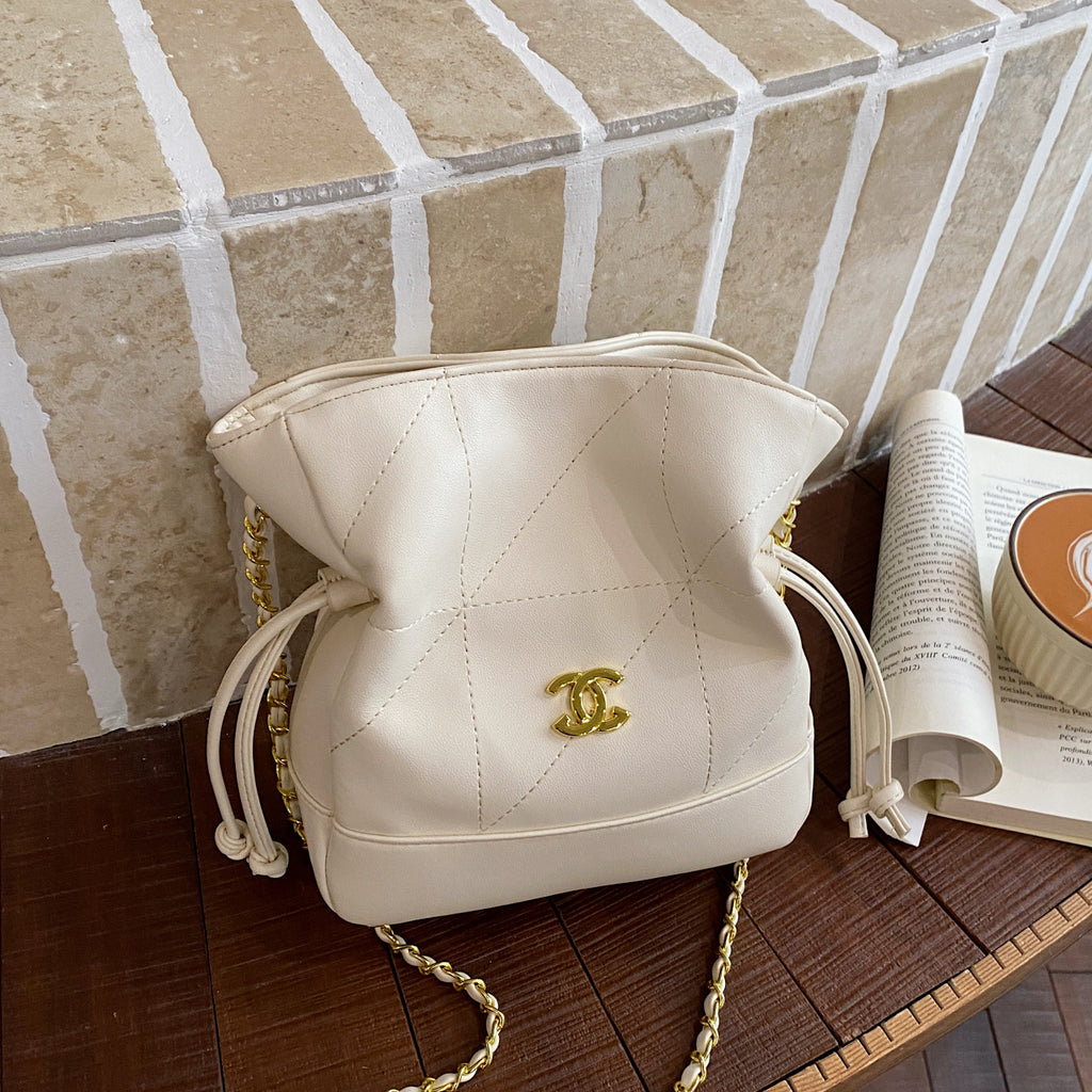 Modern Chic All-Season PU/Artificial Leather/Microfiber Leather Women's Crossbody Bags Other Bags | Color: Beige | Image 3