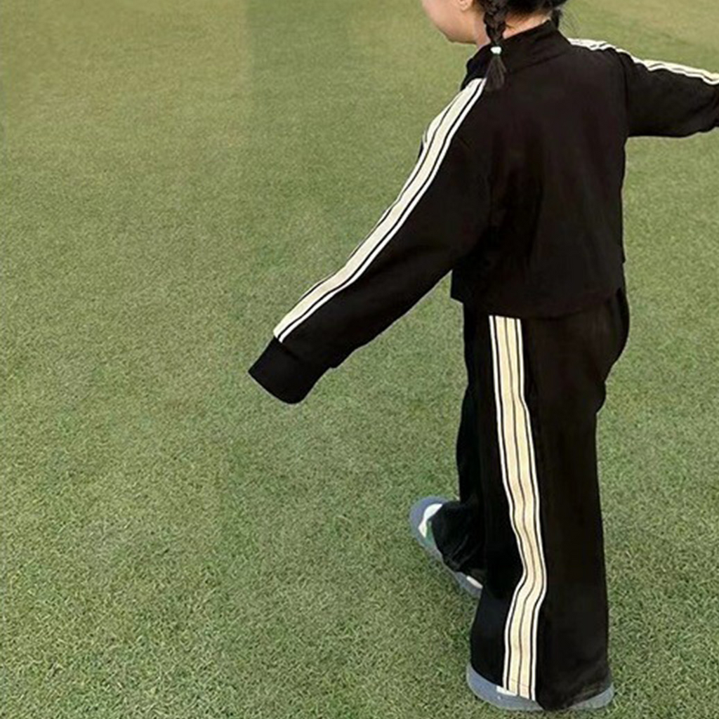 Modern Chic All-Season Minimalist Autumn 2-Piece Unisex Kids' Pants Suit, Ages 3-13 | Color: Black | Image 3