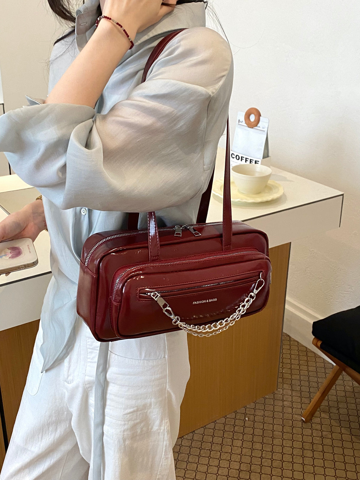 Modern Chic All-Season PU/Artificial Leather/Microfiber Leather Women's Shoulder Bags Other Bags | Color: Red | Image 1