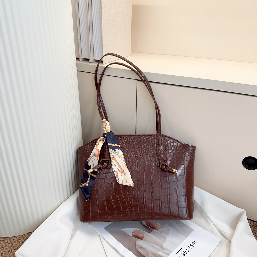Modern Chic All-Season PU/Artificial Leather/Microfiber Leather Women's Shoulder Bags Underarm Bags | Color: Coffee | Image 1