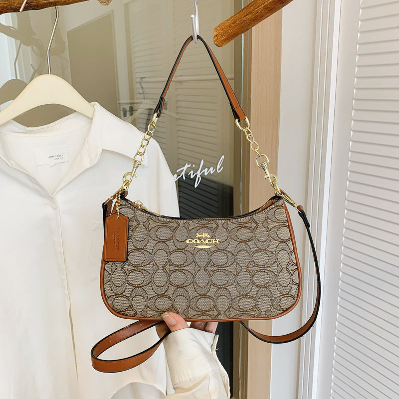 Modern Chic All-Season PU/Artificial Leather/Microfiber Leather Women's Handbags Other Bags | Color: Brown | Image 3