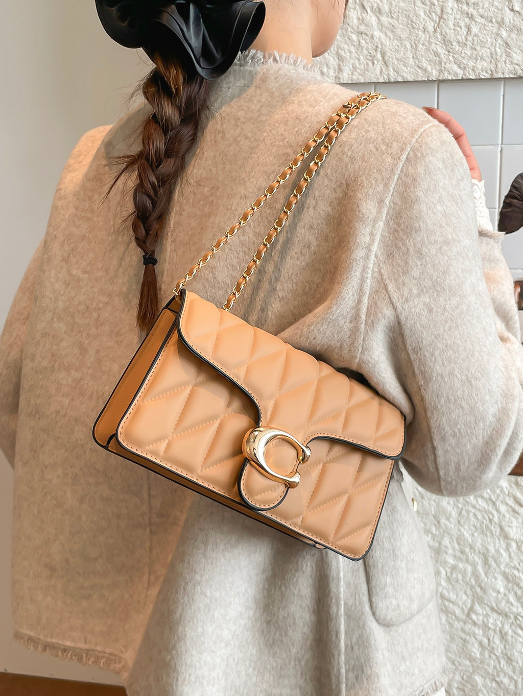 Modern Chic All-Season PU/Artificial Leather/Microfiber Leather Women's Crossbody Bags Other Bags | Color: Khaki | Image 3