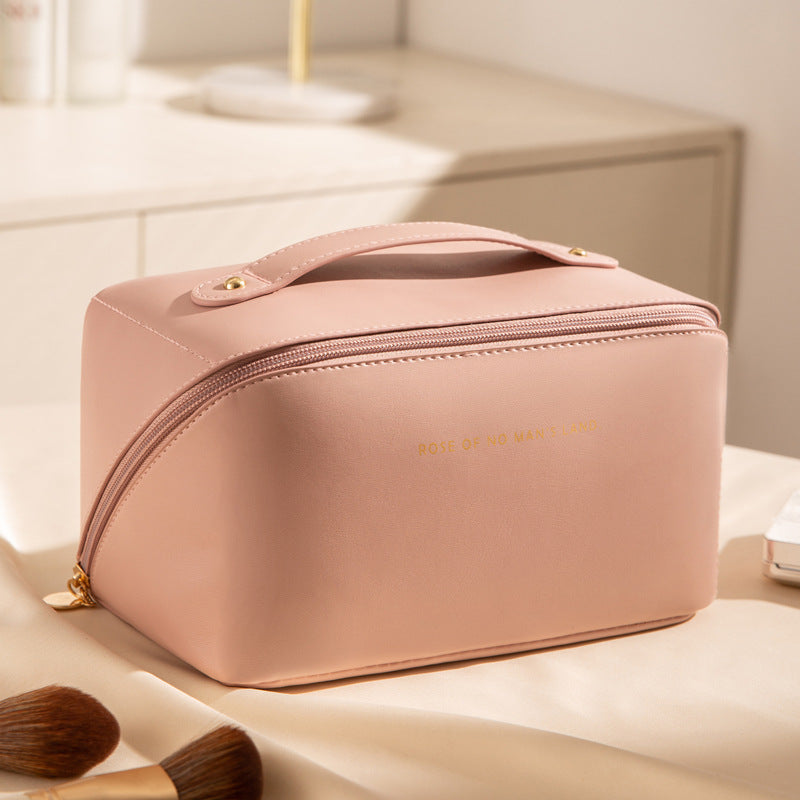 Modern Chic Women's Cosmetic Bag Cosmetic Bag | Color: Style 4 | Image 1