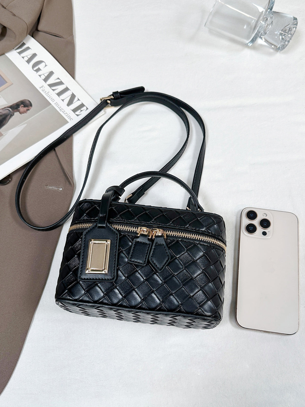 Modern Chic All-Season PU/Artificial Leather/Microfiber Leather Women's Crossbody Bags Box Bags | Color: Black | Image 3
