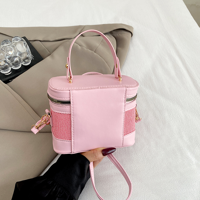 Modern Chic All-Season PU/Artificial Leather/Microfiber Leather Women's Crossbody Bags Bucket Bags | Color: Pink | Image 2