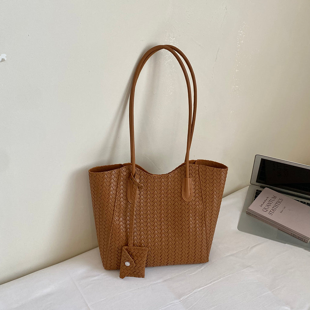 Trendy All-Season PU/Artificial Leather/Microfiber Leather Women's Handbags Tote Bags | Color: Brown | Image 1