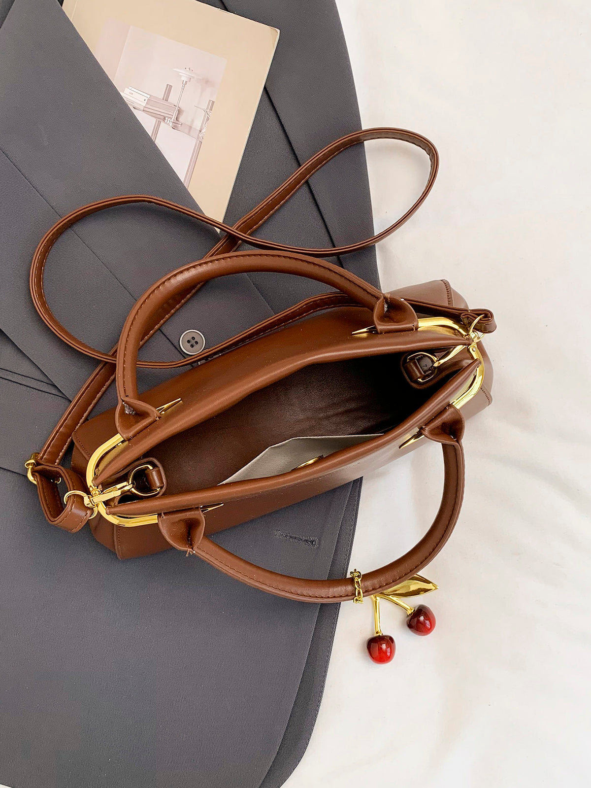 Modern Chic All-Season PU/Artificial Leather/Microfiber Leather Women's Crossbody Bags Other Bags | Color: Coffee | Image 2