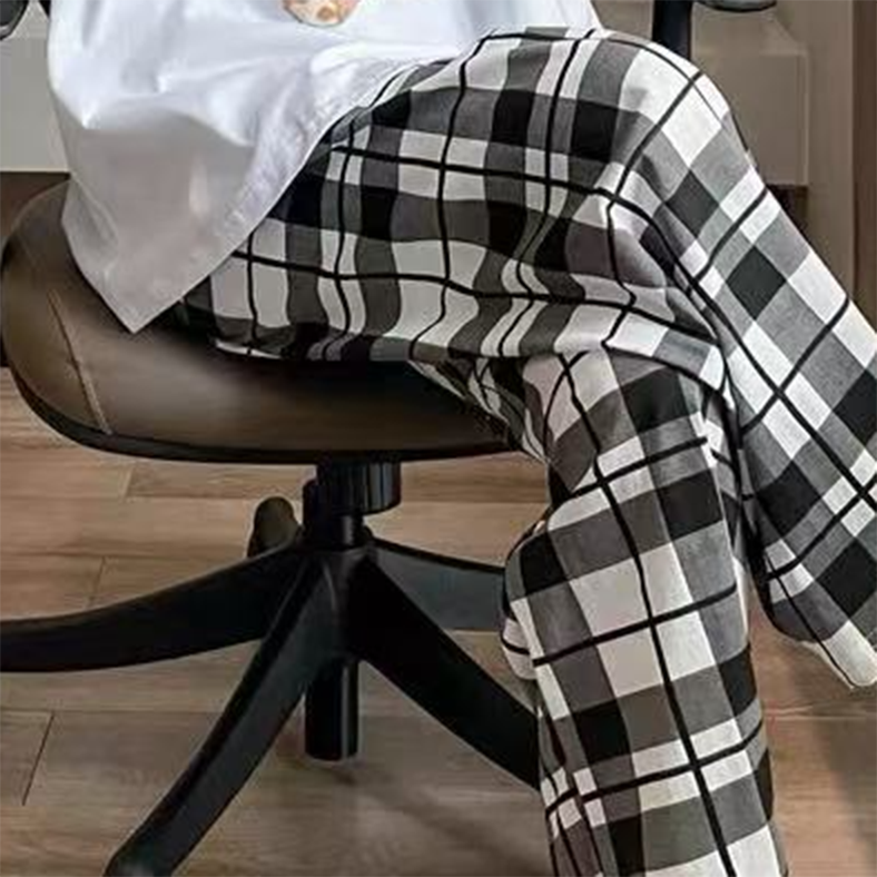 Modern Chic All-Season Sweet Feminine Summer 2 Pcs Women 's Short  Sleeve Sleep Set | Color: Style 2 | Image 3