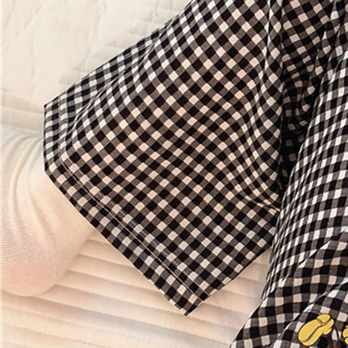 Minimalist All-Season Women 's Sleep Bottom | Color: Black | Image 3