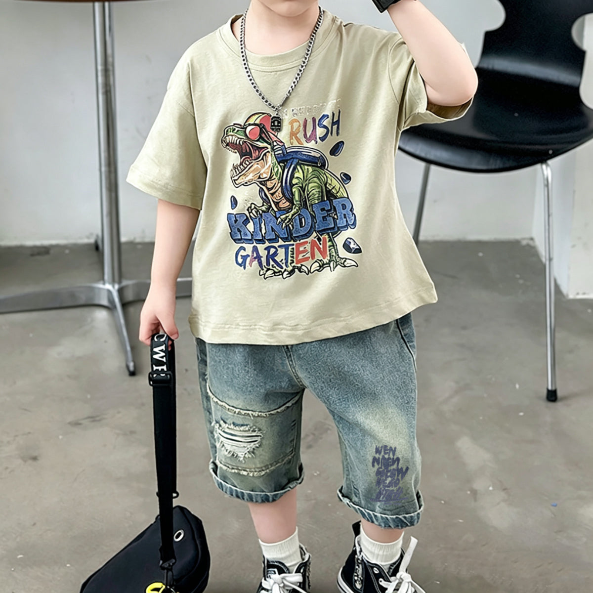 Casual Sporty Summer 2-Piece Boys' Pants Suit, Ages 3-13 | Color: Green | Image 2