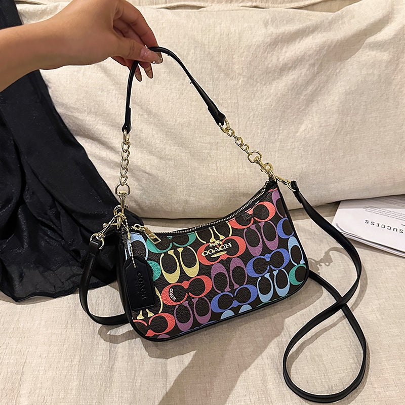 Modern Chic All-Season PU/Artificial Leather/Microfiber Leather Women's Handbags Other Bags | Color: Black | Image 1