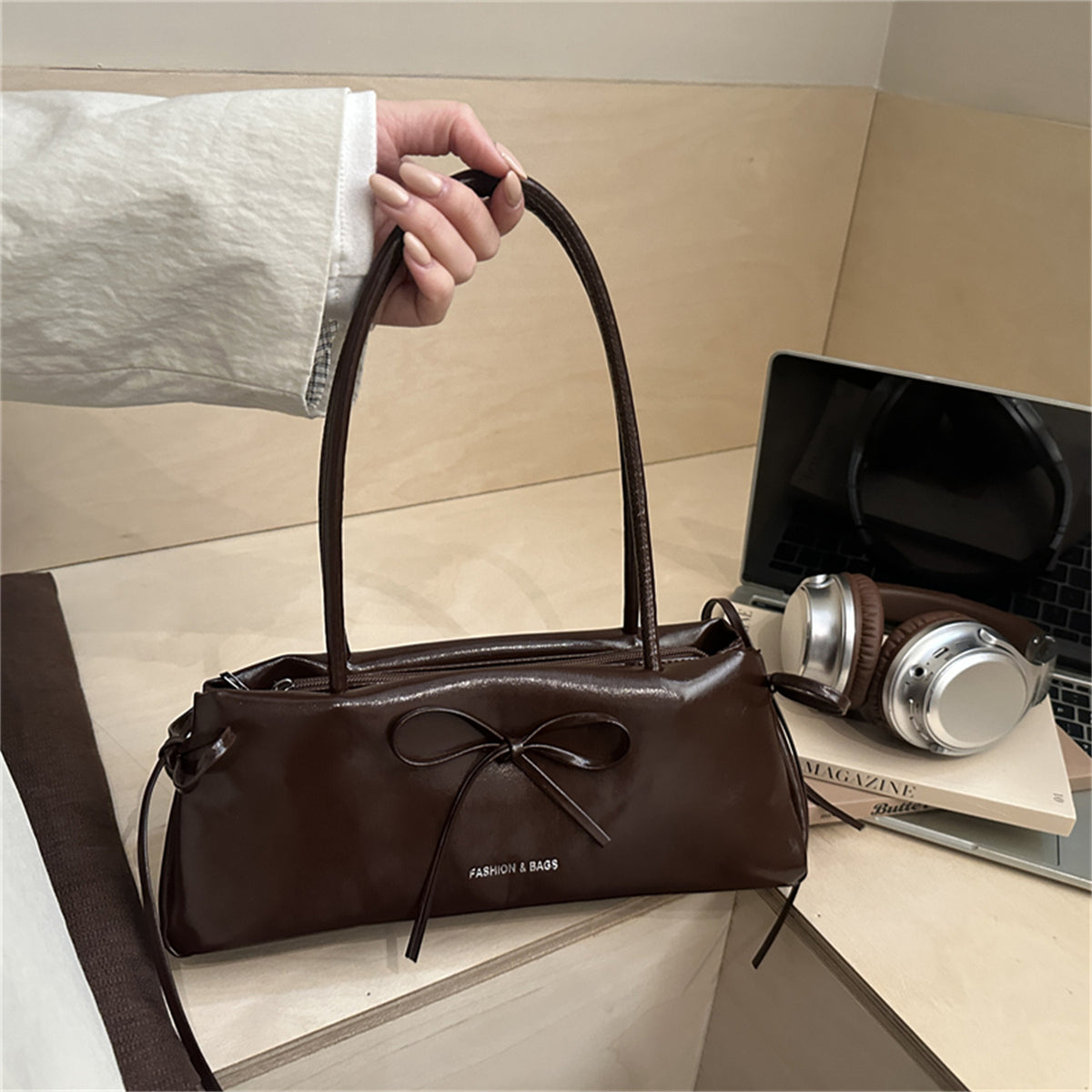 Modern Chic All-Season PU/Artificial Leather/Microfiber Leather Women's Handbags Other Bags | Color: Coffee | Image 1