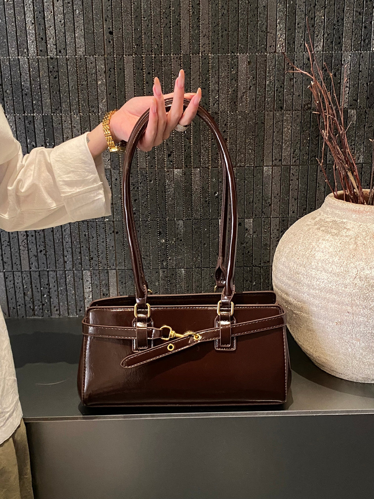 Modern Chic All-Season PU/Artificial Leather/Microfiber Leather Women's Shoulder Bags Other Bags | Color: Coffee | Image 1