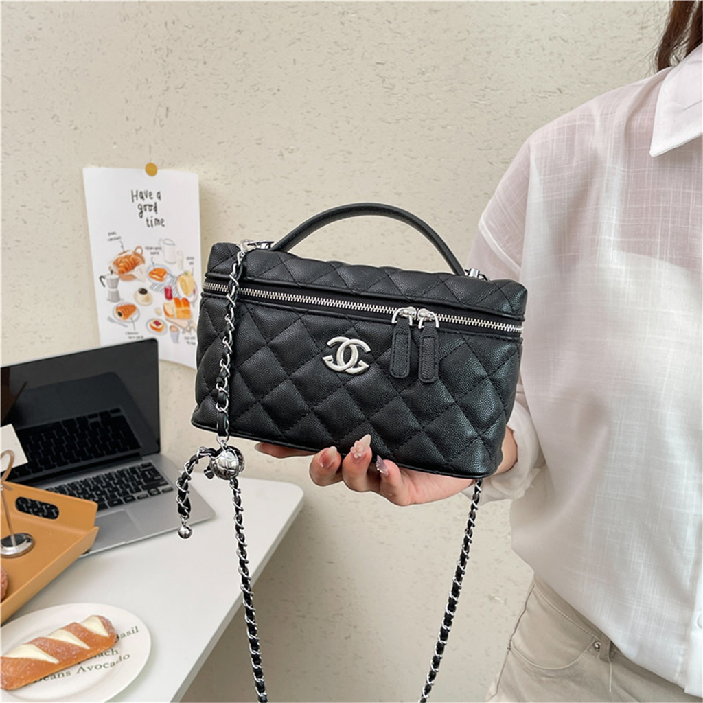 Modern Chic All-Season PU/Artificial Leather/Microfiber Leather Women's Handbags Other Bags | Color: Style 6 | Image 1