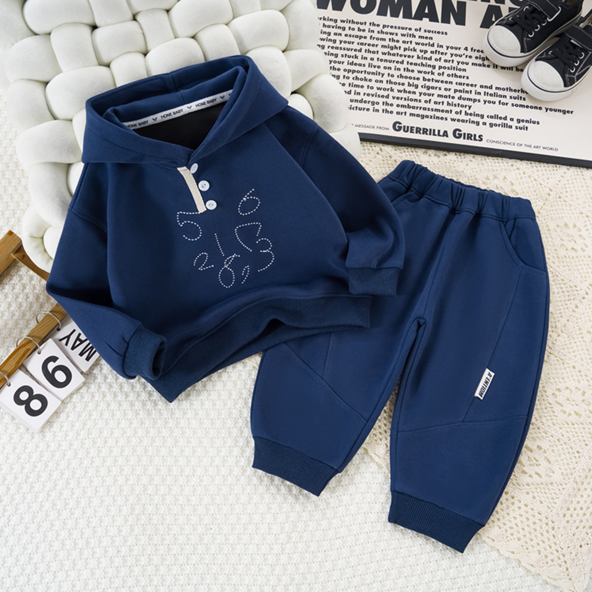 Modern Chic All-Season Casual Sporty Autumn 2-Piece Boys' Pants Suit, Ages 2-7 | Color: Blue | Image 2