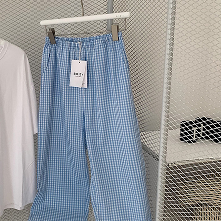 Modern Chic All-Season Minimalist Summer 2 Pcs Women 's Short  Sleeve Sleep Set | Color: Blue | Image 3