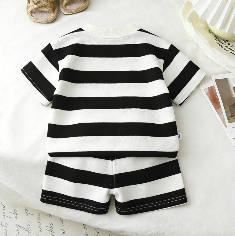 Minimalist Summer 2-Piece Boys' Pants Suit, Ages 2-7 | Color: Style 2 | Image 2