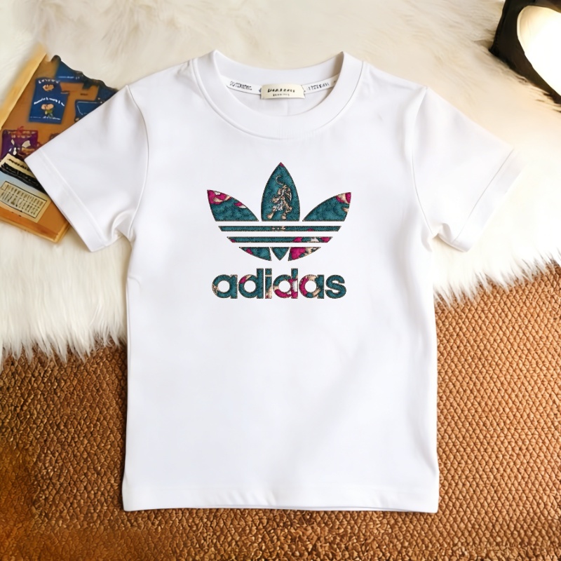 Modern Chic All-Season Casual Sporty Summer Unisex Kids' T-Shirt | Color: White | Image 1