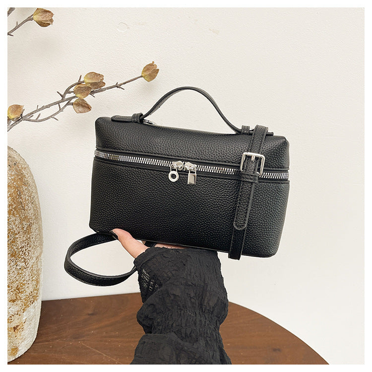 Modern Chic All-Season PU/Artificial Leather/Microfiber Leather Women's Crossbody Bags Box Bags | Color: Black | Image 1