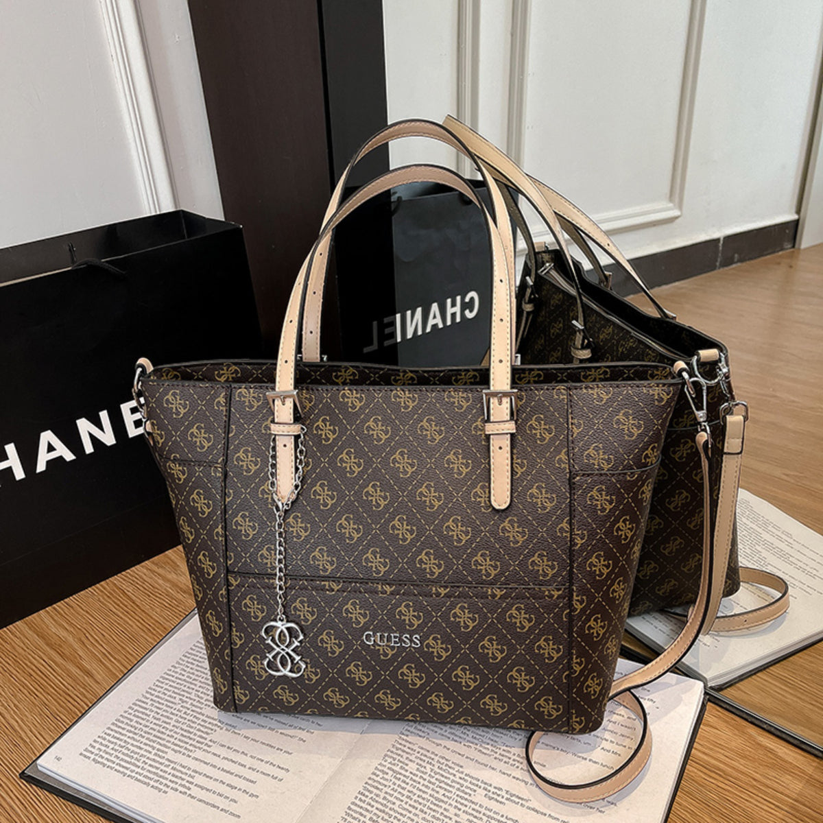 Modern Chic All-Season PU/Artificial Leather/Microfiber Leather, Cloth / Textile Women's Shoulder Bags Tote Bags | Color: Coffee | Image 2