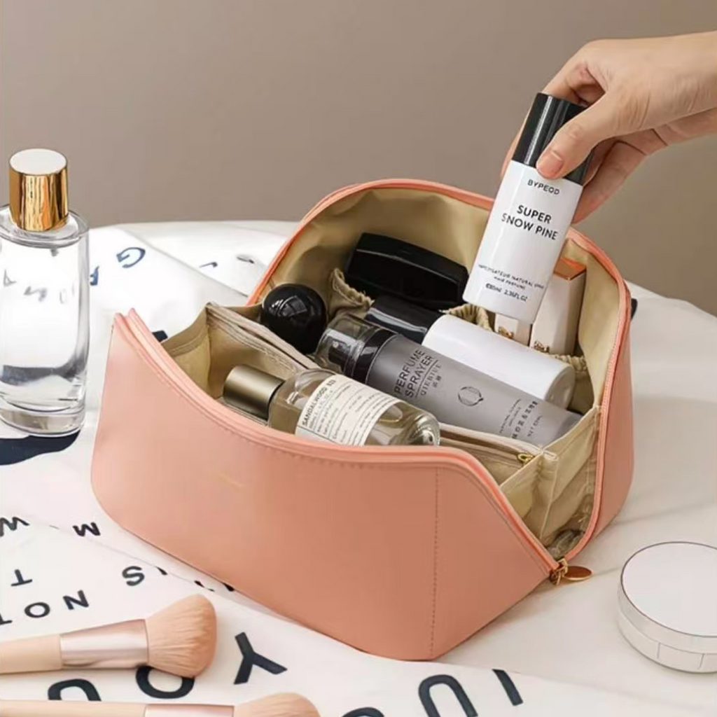 Modern Chic Women's Cosmetic Bag Cosmetic Bag | Color: Style 4 | Image 2