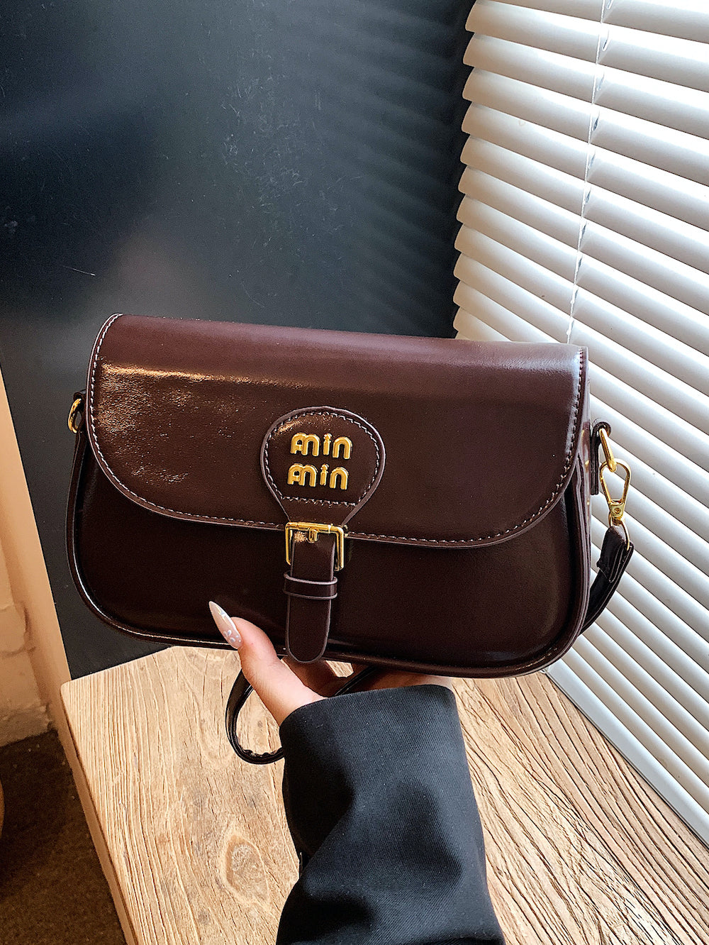Modern Chic All-Season PU/Artificial Leather/Microfiber Leather Women's Crossbody Bags Other Bags | Color: Brown | Image 3