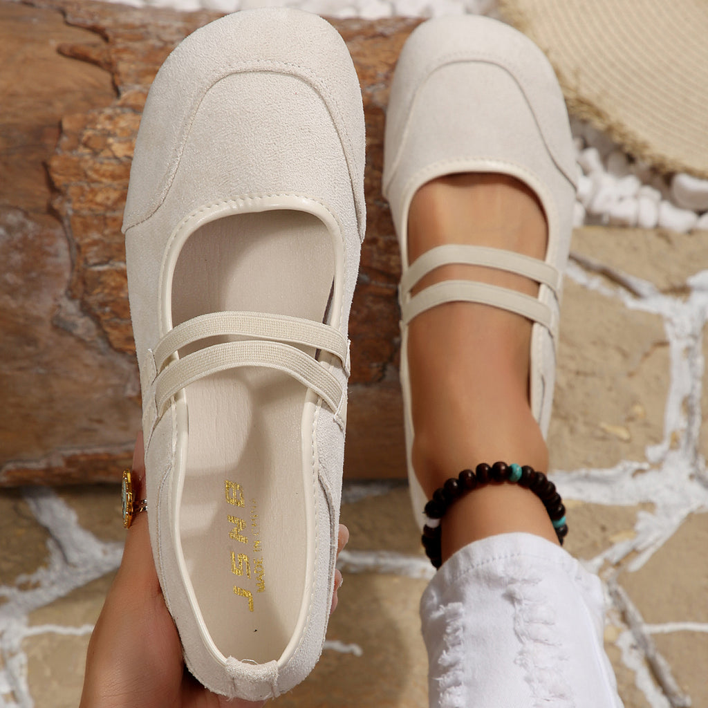 Modern Chic All-Season PU/Artificial Leather/Microfiber Leather Women's Flat Shoes | Color: Beige | Image 1