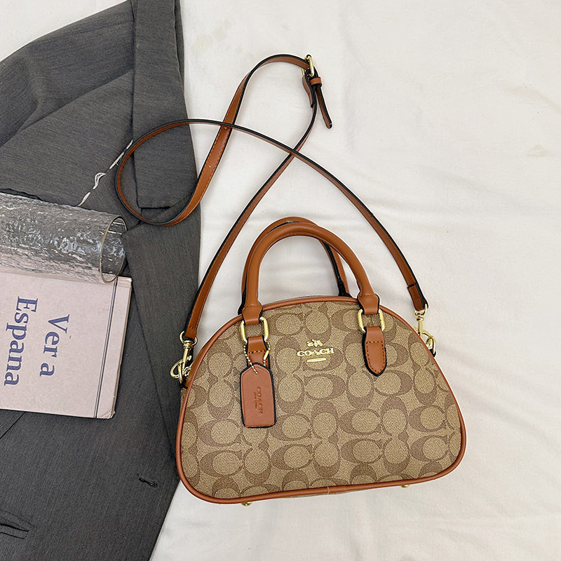 Modern Chic All-Season PU/Artificial Leather/Microfiber Leather Women's Handbags Other Bags | Color: Brown | Image 3
