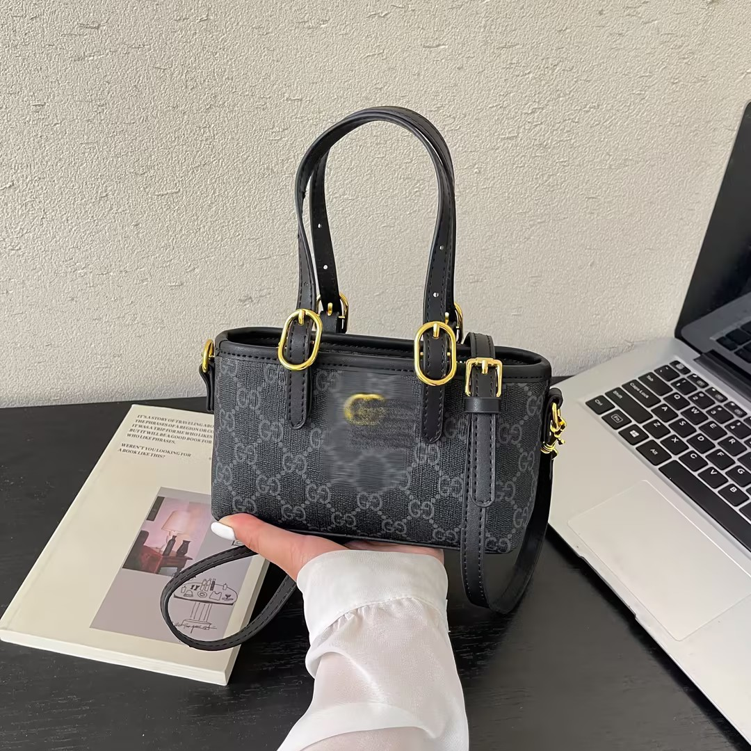 Modern Chic All-Season PU/Artificial Leather/Microfiber Leather Women's Handbags Other Bags | Color: Style 8 | Image 3