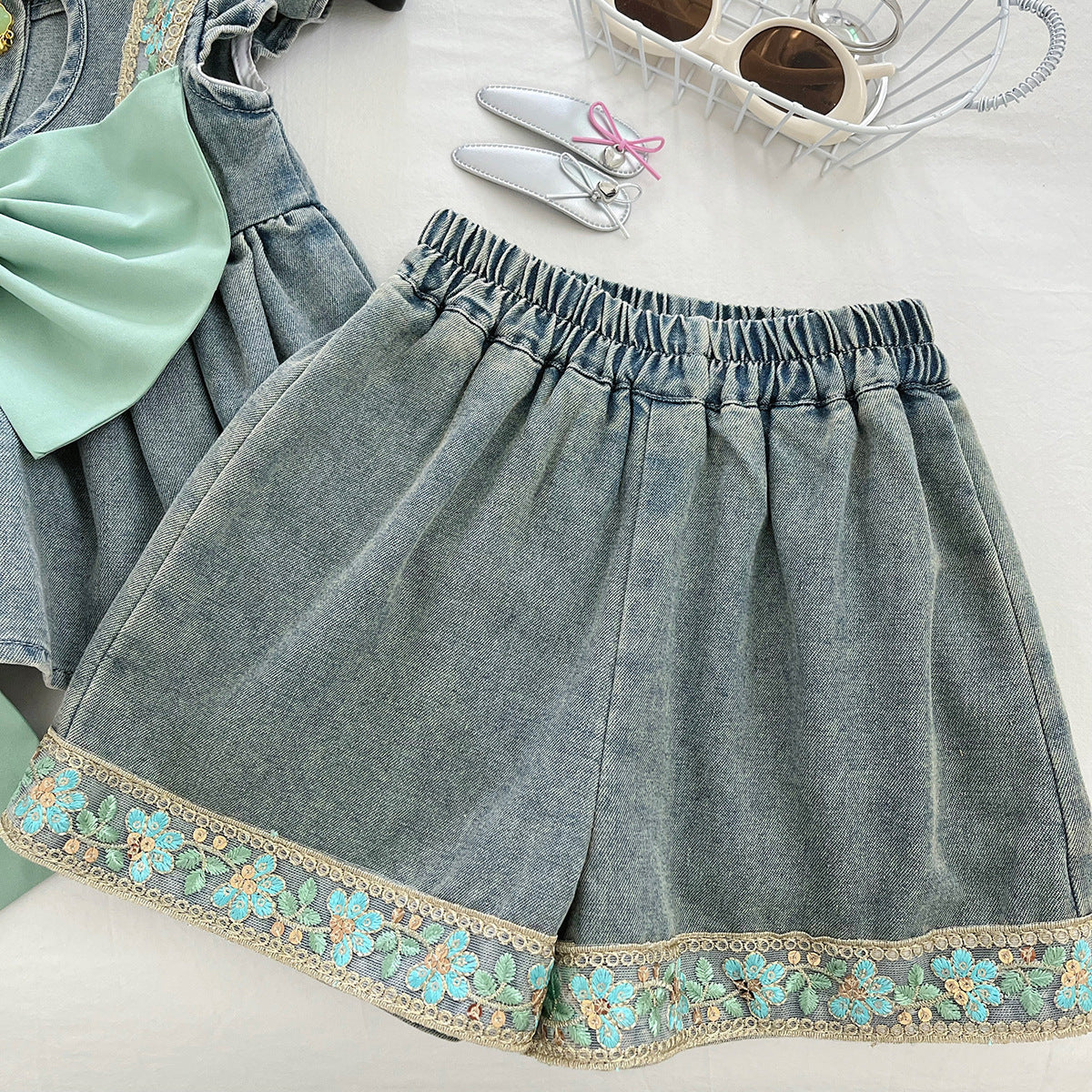 Casual Sporty Summer 2-Piece Girls' Pants Suit, Ages 2-7 | Color: As the Picture | Image 2