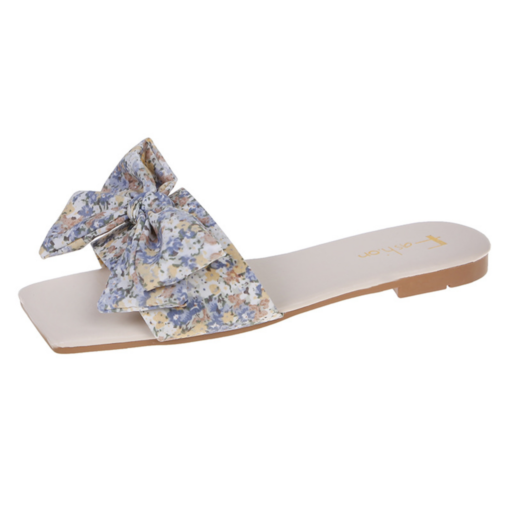 Modern Chic All-Season PU/Artificial Leather/Microfiber Leather Women's Flat Slippers | Color: Sky Blue | Image 2