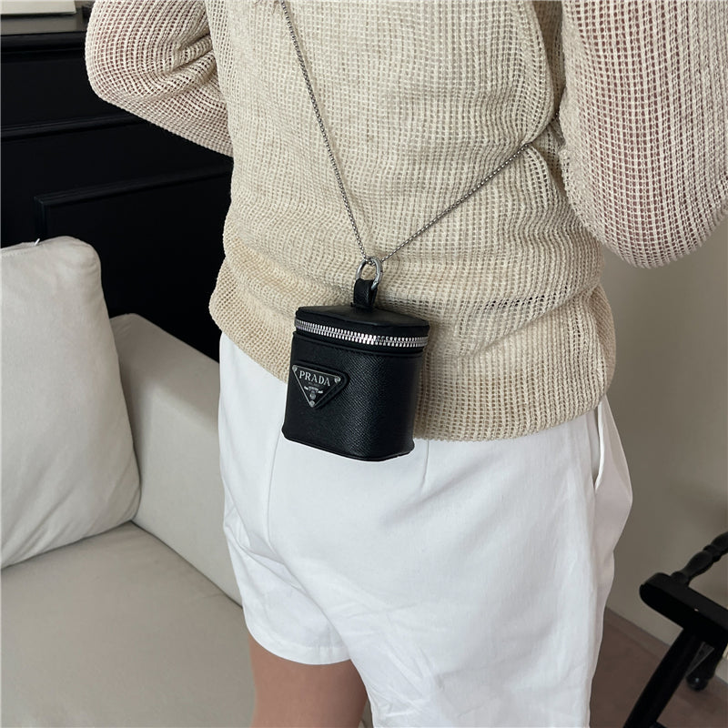 Modern Chic All-Season PU/Artificial Leather/Microfiber Leather Women's Crossbody Bags Other Bags | Color: Black | Image 2