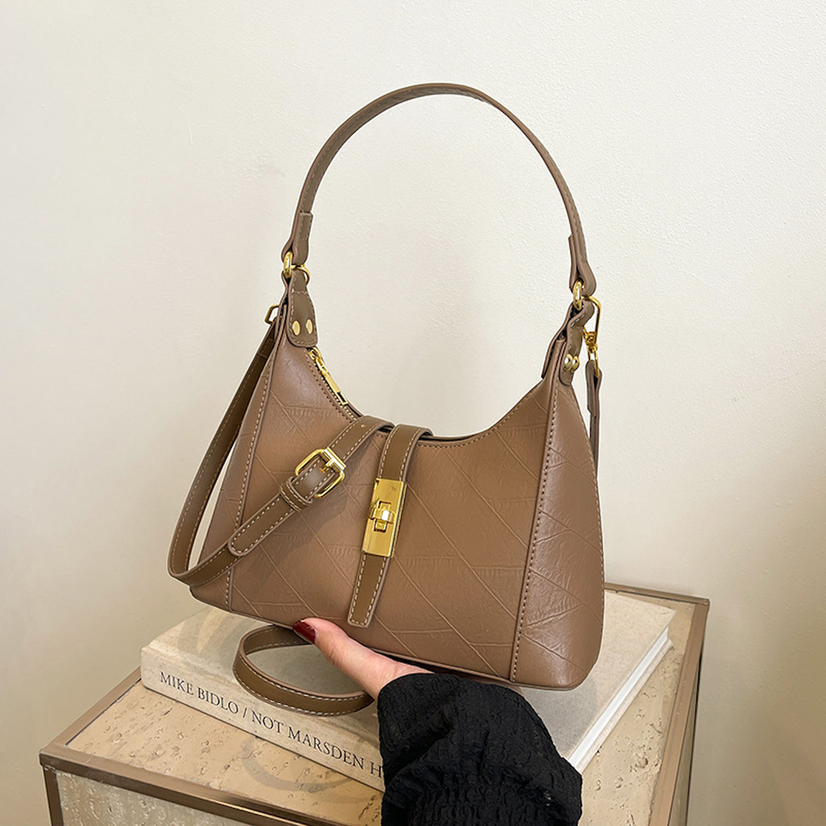 Modern Chic All-Season PU/Artificial Leather/Microfiber Leather Women's Handbags Other Bags | Color: Deep Khaki | Image 1