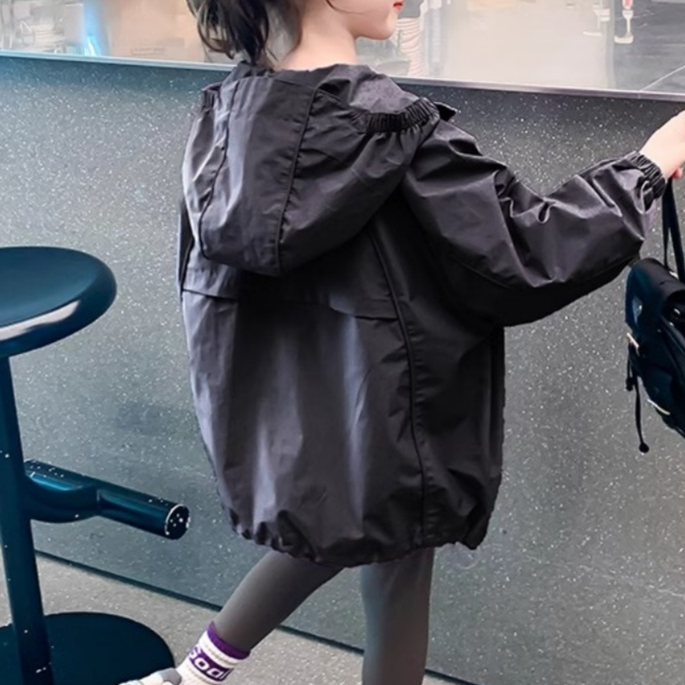 Modern Chic All-Season Casual Sporty Autumn Unisex Kids' Jacket, Ages 3-11 | Color: Black | Image 2