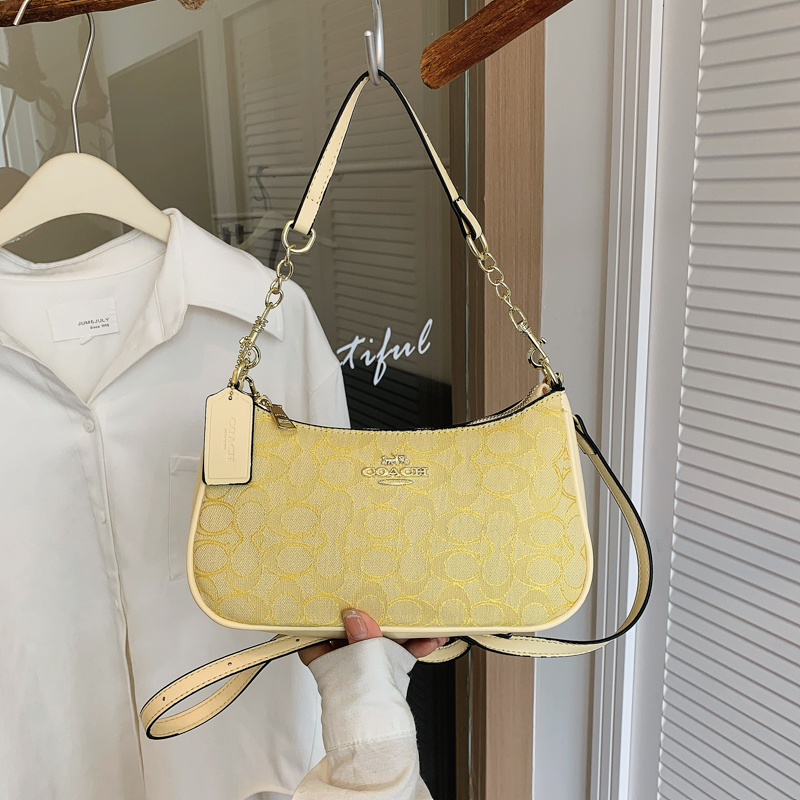 Modern Chic All-Season PU/Artificial Leather/Microfiber Leather Women's Handbags Other Bags | Color: Yellow | Image 3