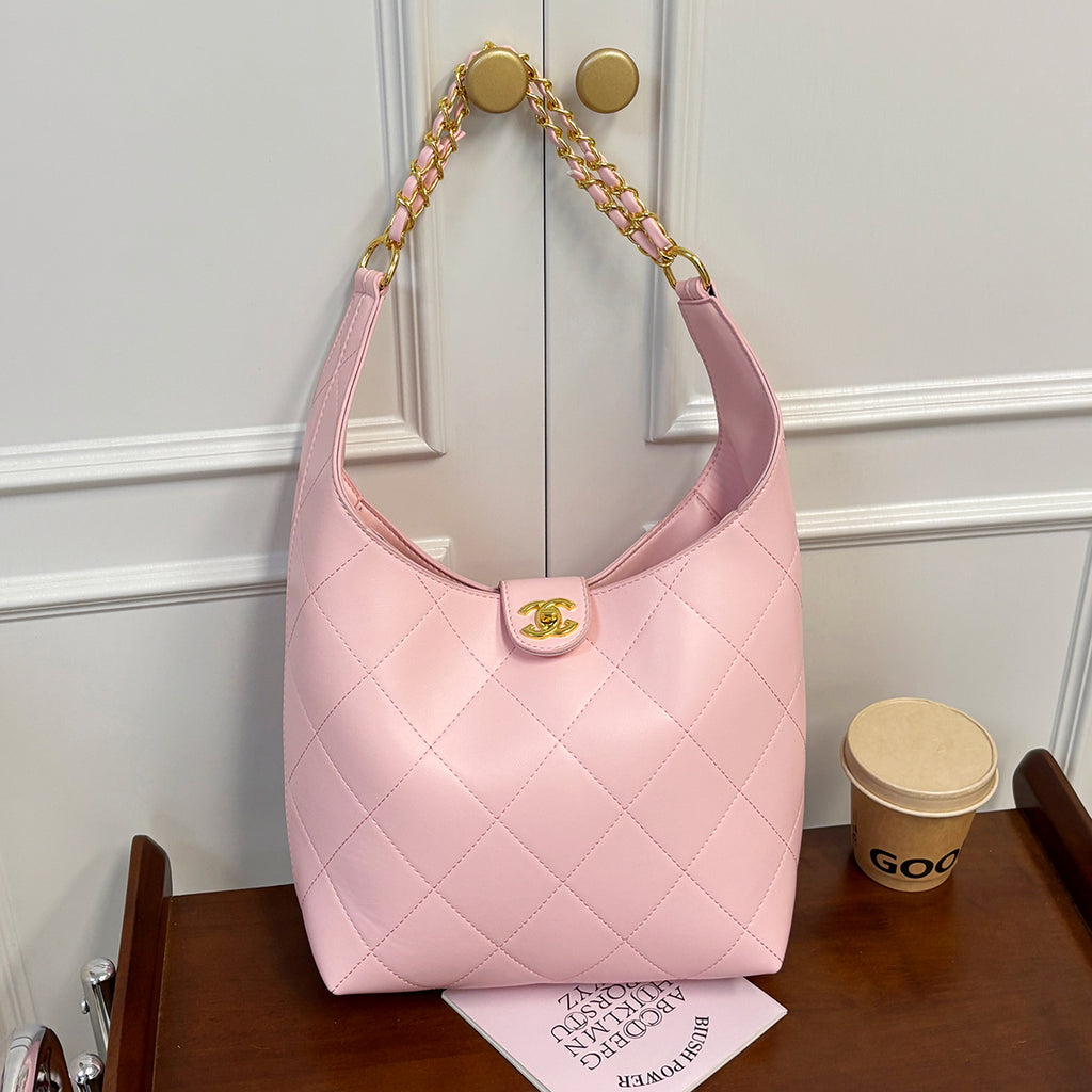 Modern Chic All-Season PU/Artificial Leather/Microfiber Leather Women's Handbags Tote Bags | Color: Pink | Image 1