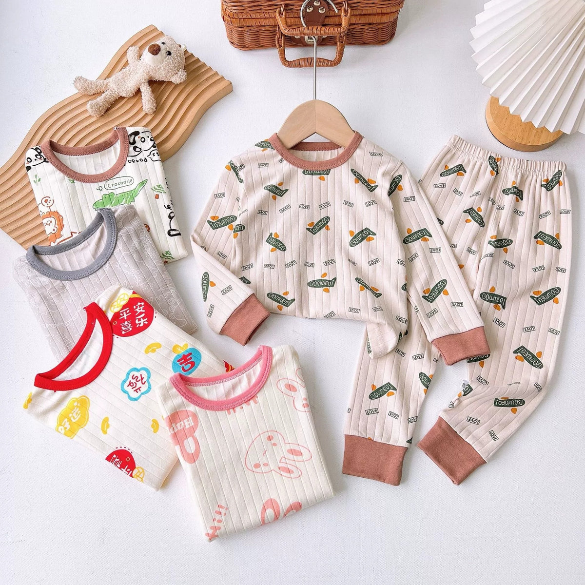 Casual Sporty Spring 2-Piece Unisex Kids' Pajama Set, Ages 2-9 | Color: Style 6 | Image 3