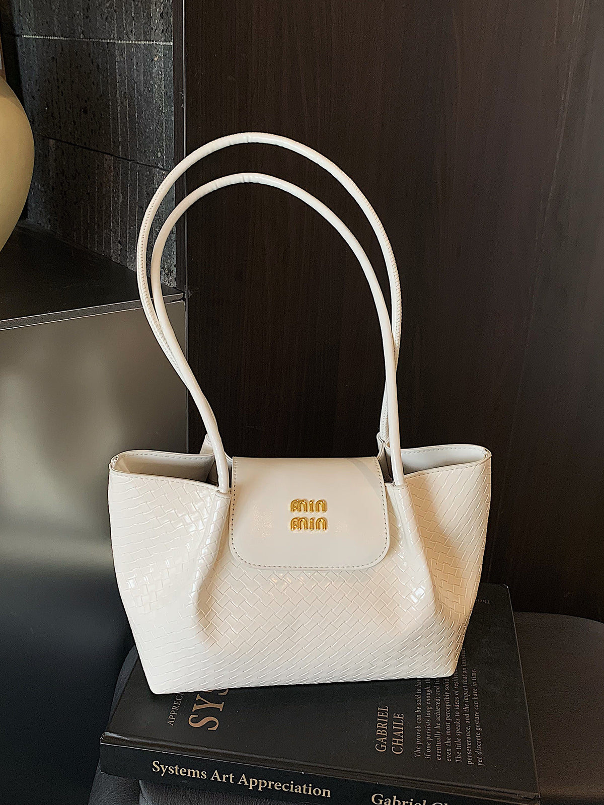 Modern Chic All-Season PU/Artificial Leather/Microfiber Leather Women's Shoulder Bags Other Bags | Color: White | Image 2