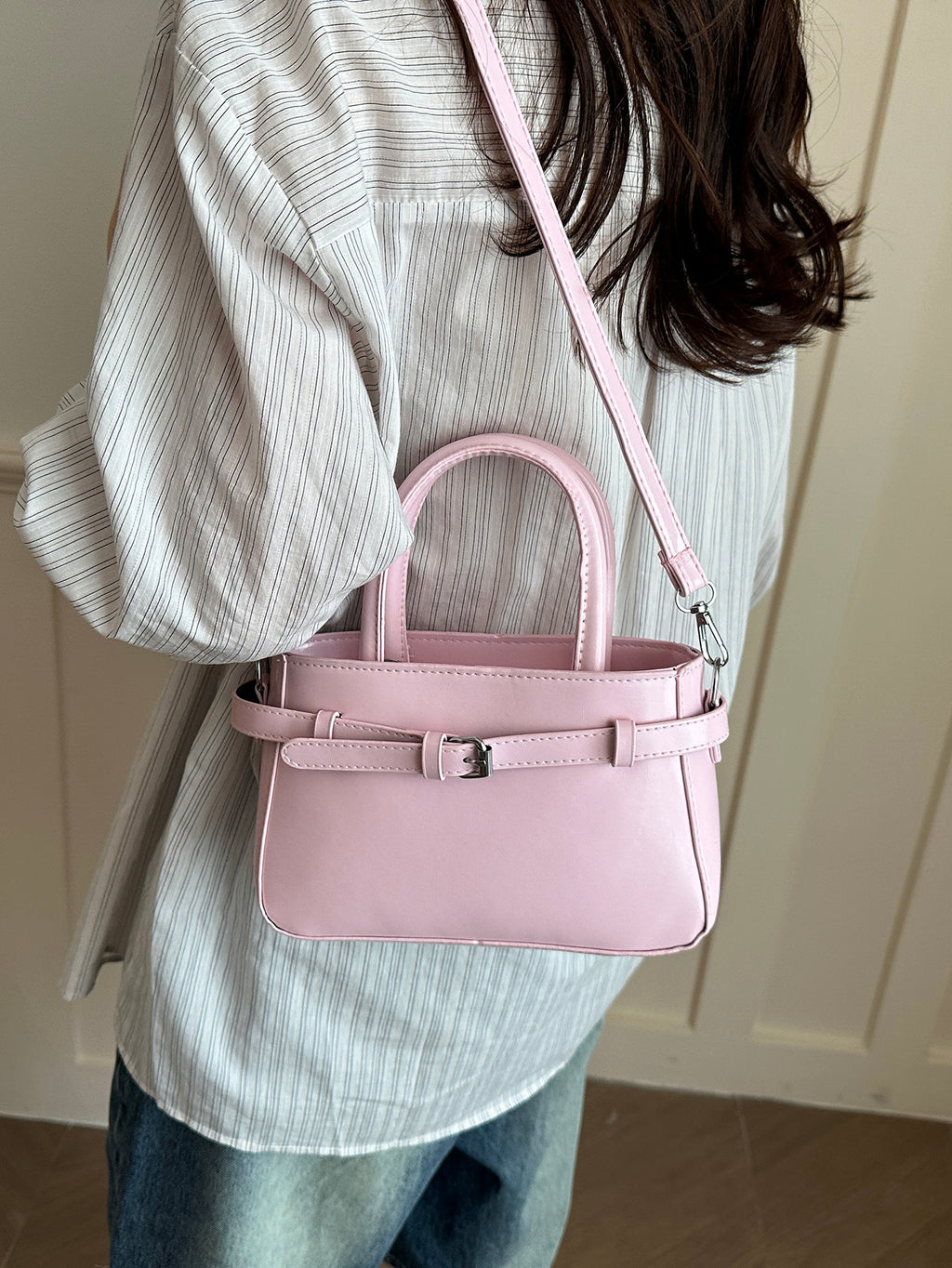 Modern Chic All-Season PU/Artificial Leather/Microfiber Leather Women's Crossbody Bags Box Bags | Color: Pink | Image 2