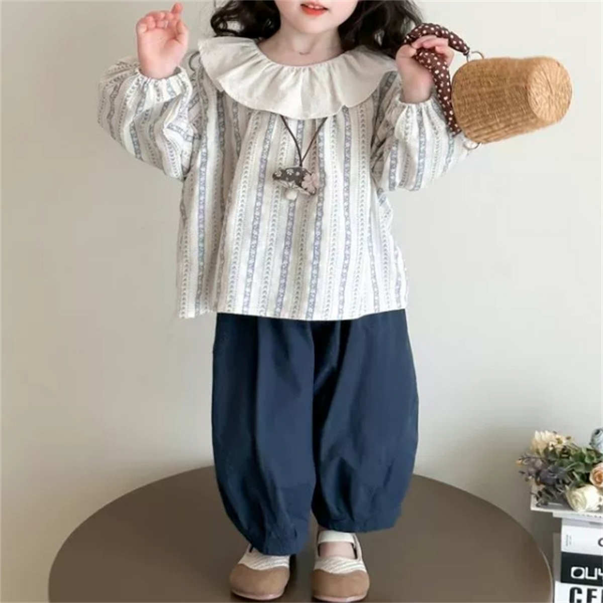 Casual Sporty Autumn 2-Piece Girls' Pants Suit, Ages 2-9 | Color: As the Picture | Image 2
