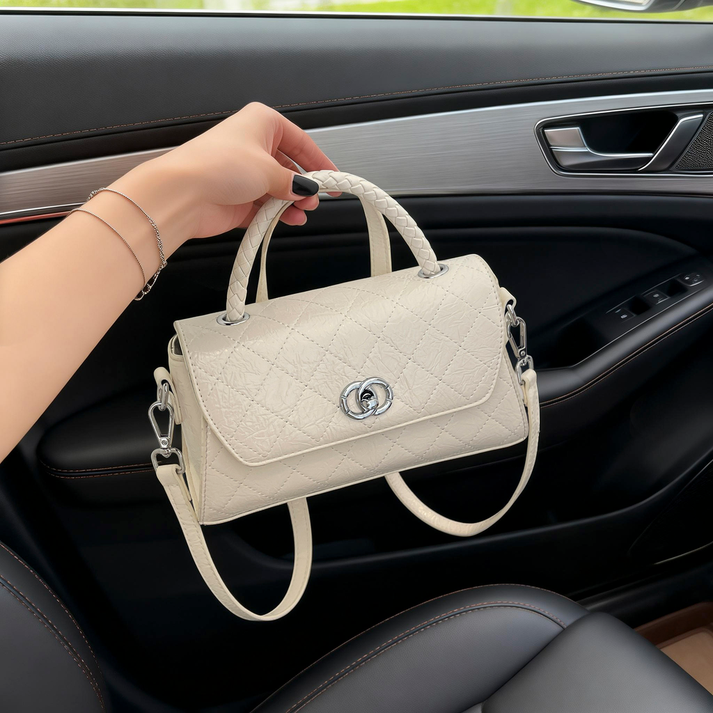 Modern Chic All-Season PU/Artificial Leather/Microfiber Leather Women's Crossbody Bags Other Bags | Color: White | Image 2