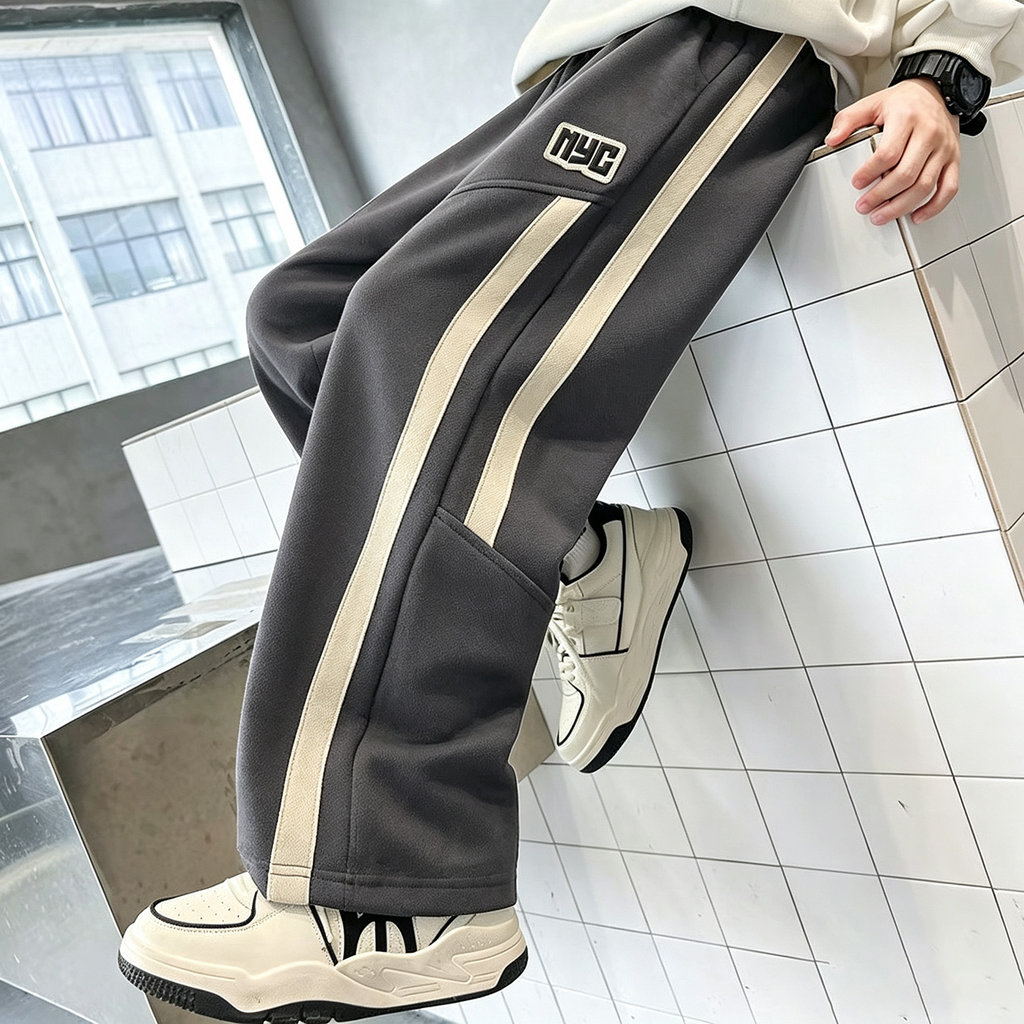 Casual Sporty Autumn Unisex Kids' Loose Pants, Ages 4-14 | Color: Dark Grey | Image 1
