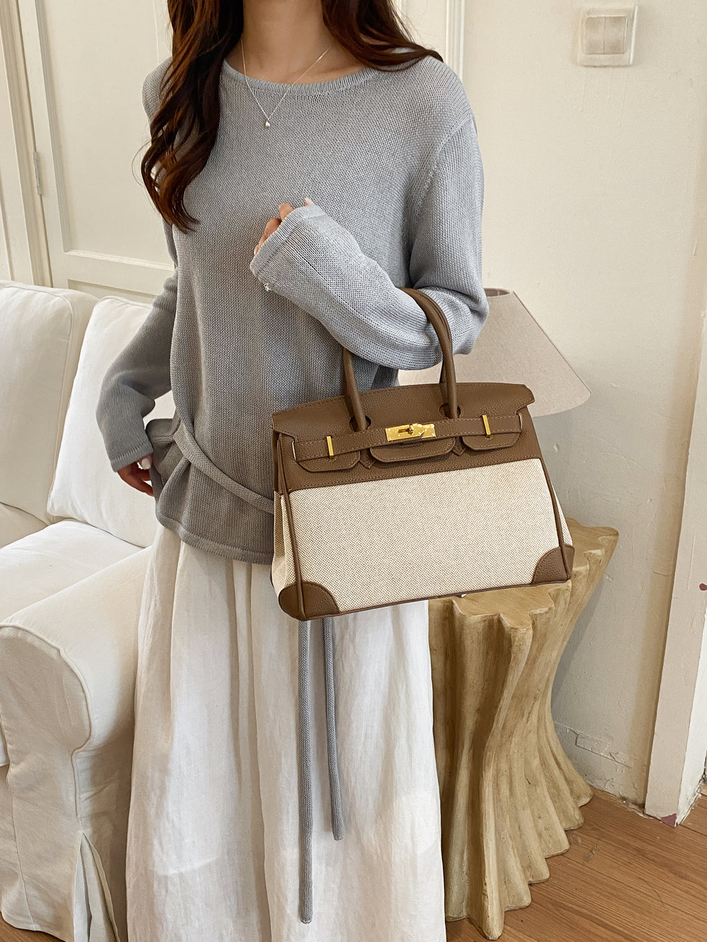 Quiet Luxury All-Season Cloth / Textile Women's Handbags Tote Bags | Color: Khaki | Image 1